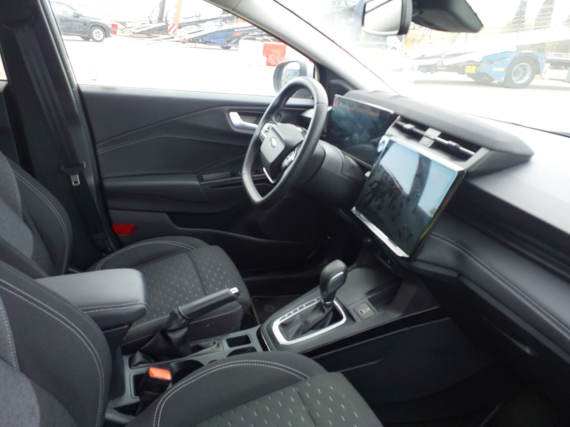 FORD Puma 1.0 EcoBoost mHEV 125cv AutomÃ¡tico S6.2 Titanium photo
