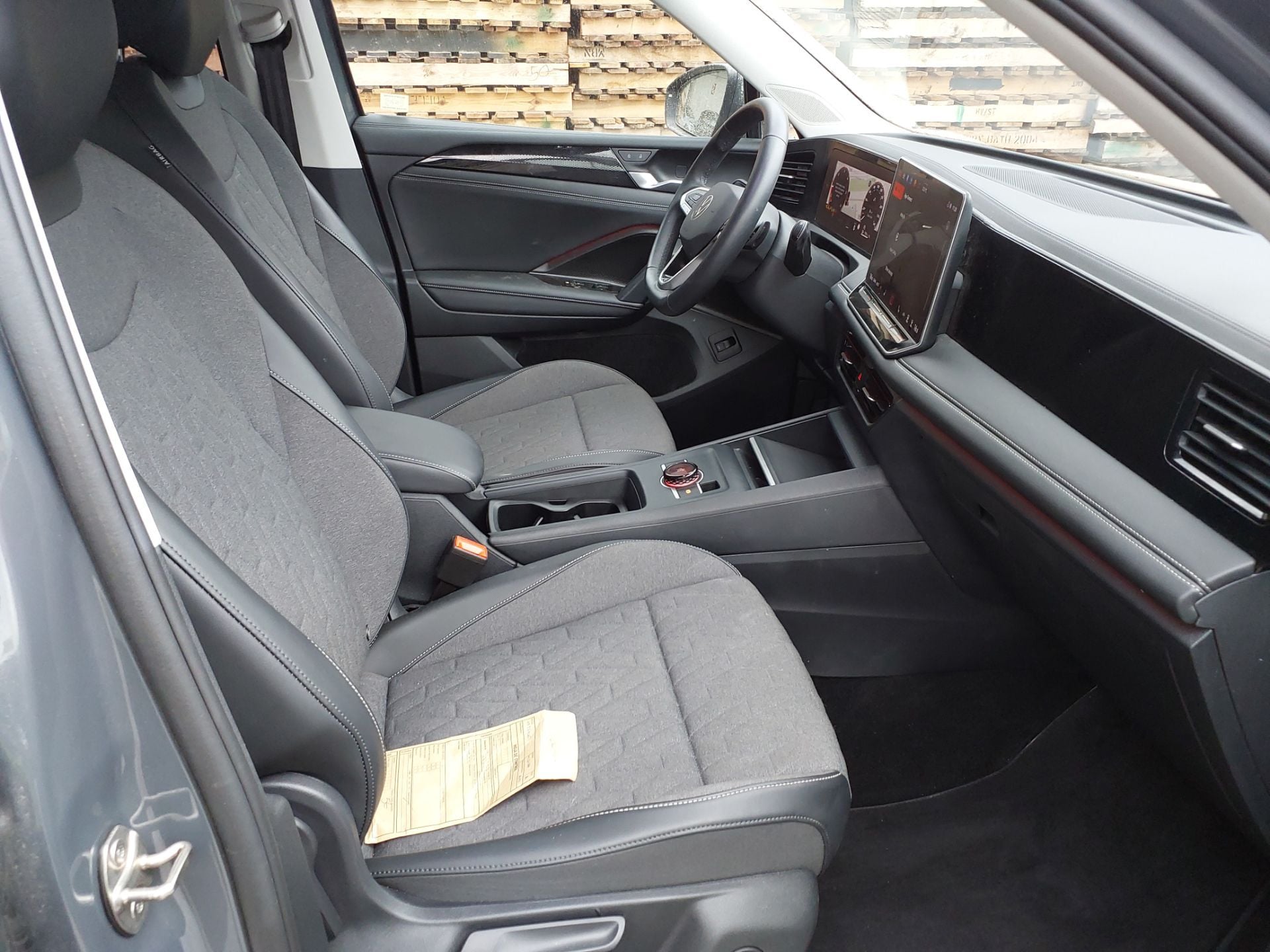 VOLKSWAGEN Tiguan 2.0 TDI 110 kW 150 CV DSG 7 automatico MAS photo