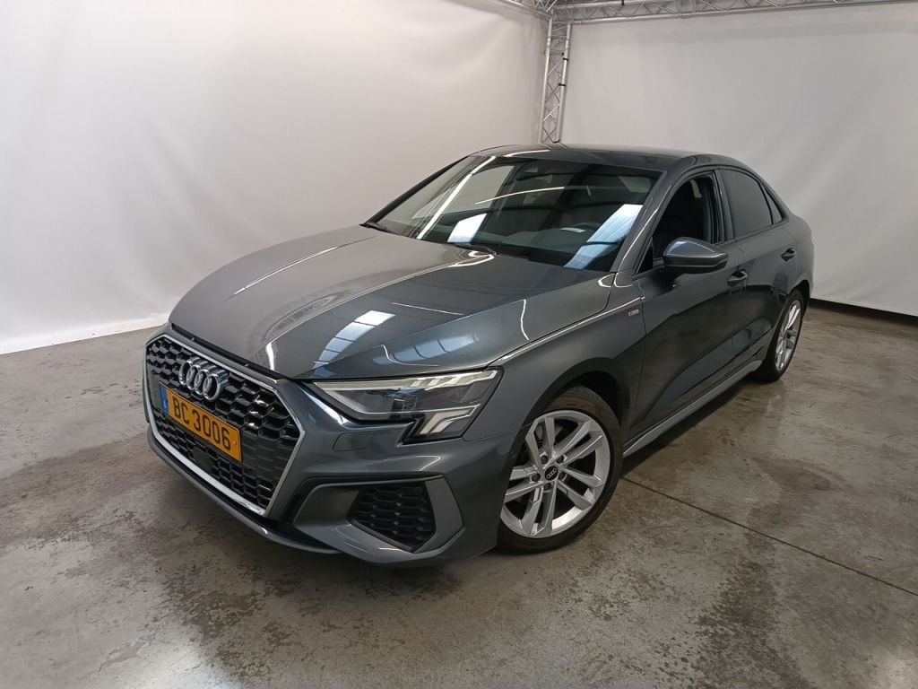 AUDI A3 SEDAN DIESEL - 2020 30 TDi 116 S line 4d