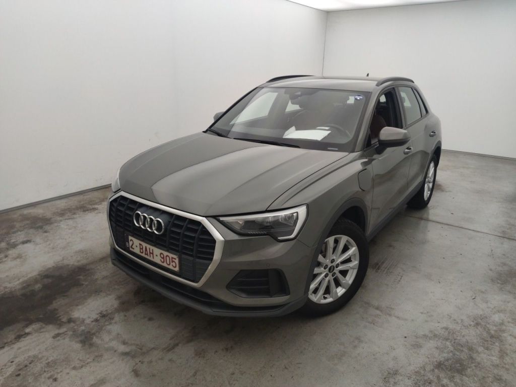 Audi Q3 45 TFSI e S tronic 5d
