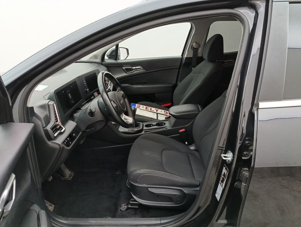 KIA Sportage 1.6 T-GDi Pure 5d photo