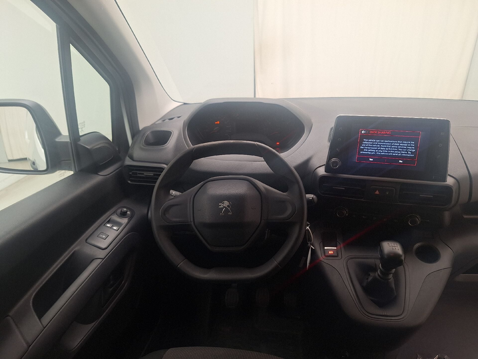 Peugeot, _Partner '18, Part.1.2PT 110 L1 L Premium photo