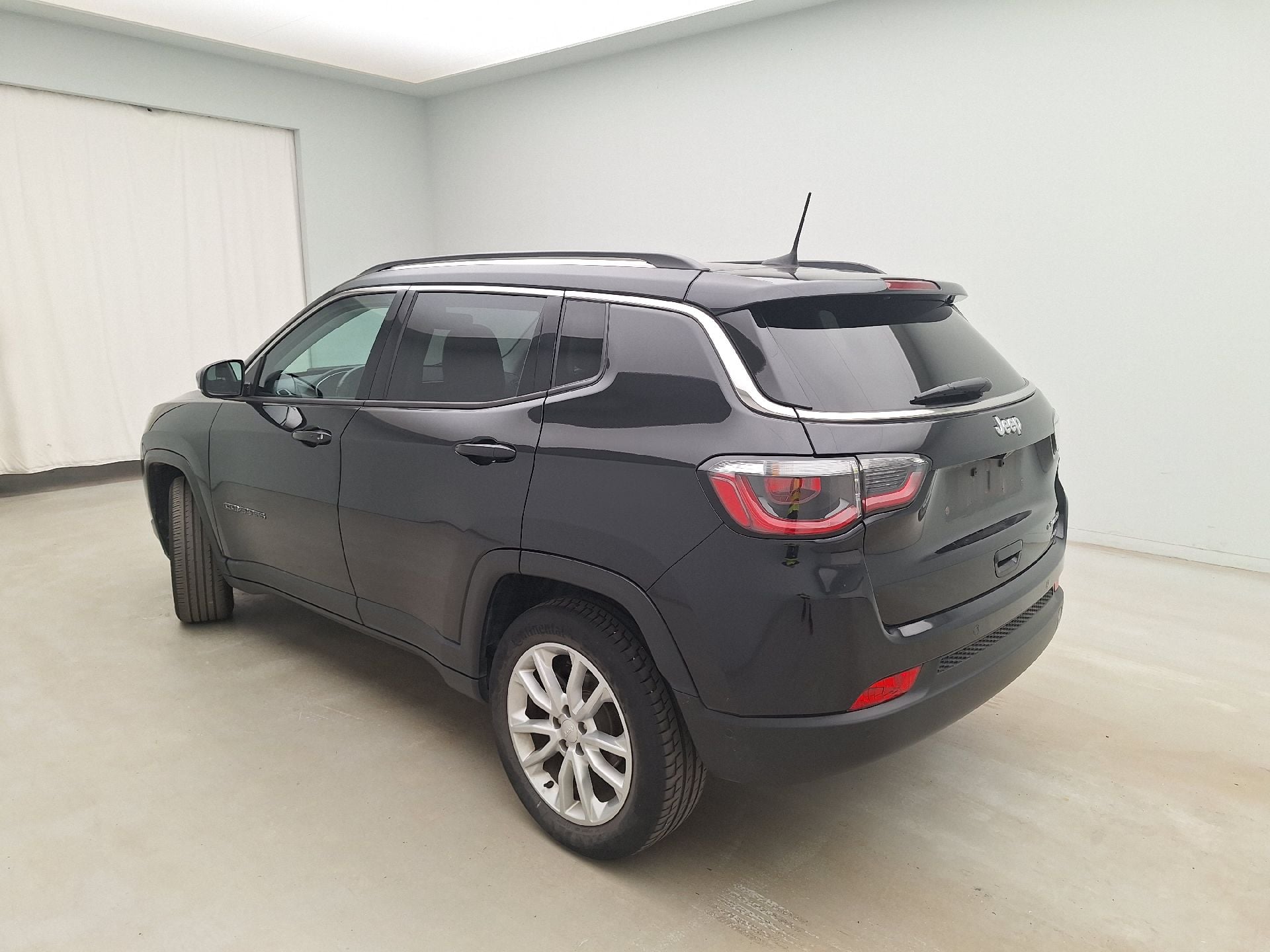 Jeep, Compass FL'21, Jeep Compass 1.3 Turbo T4 150 4x2 DDCT Limited 5d photo