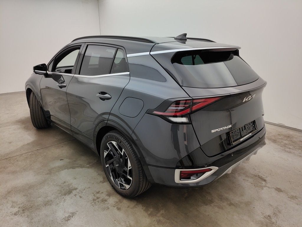 KIA SPORTAGE - 2022 1.6 T-GDi 180hp AWD PHEV GT Line 5d photo