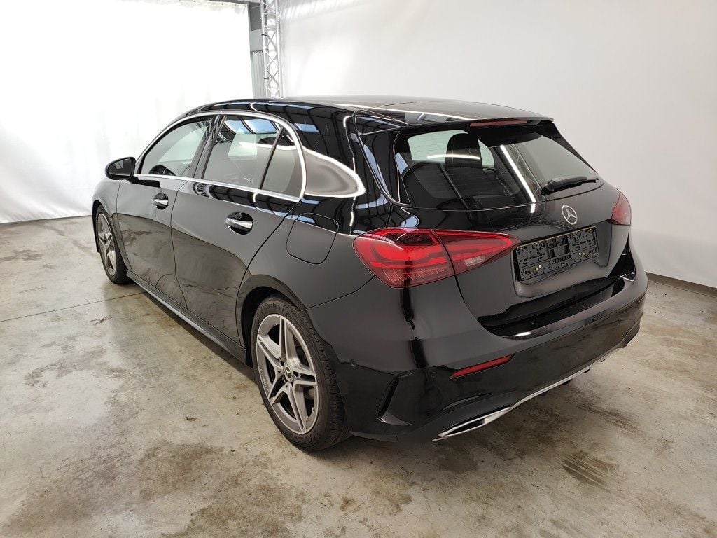 Mercedes-Benz Classe A Hatchback A 200 d AMG Line DCT 5d photo