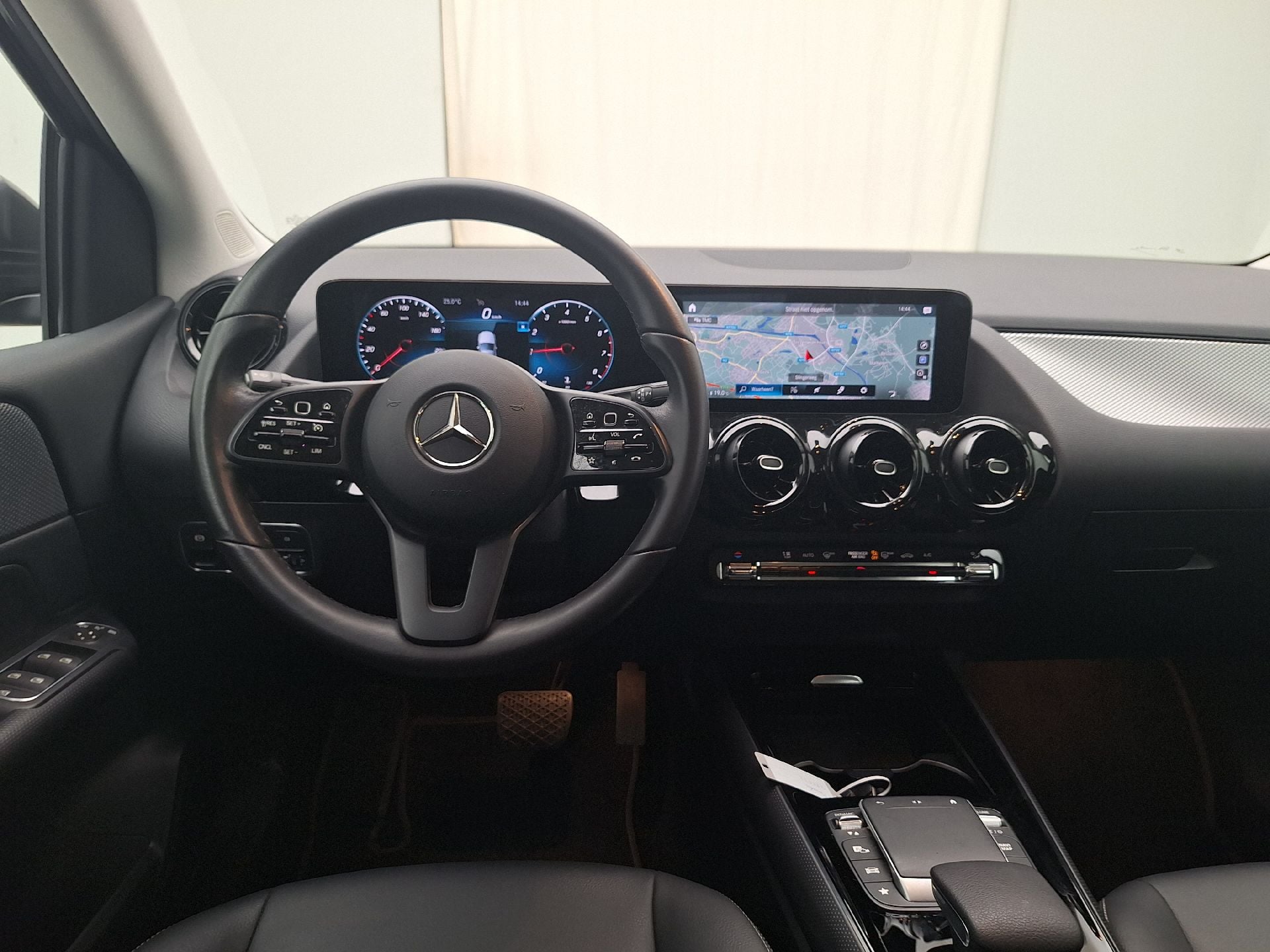 Mercedes, B-Class '18, Mercedes-Benz B-Klasse B 180 Business Solution Aut photo