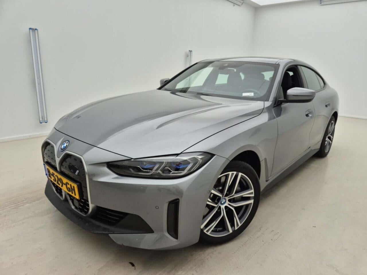 BMW i4 eDrive40 High Executive