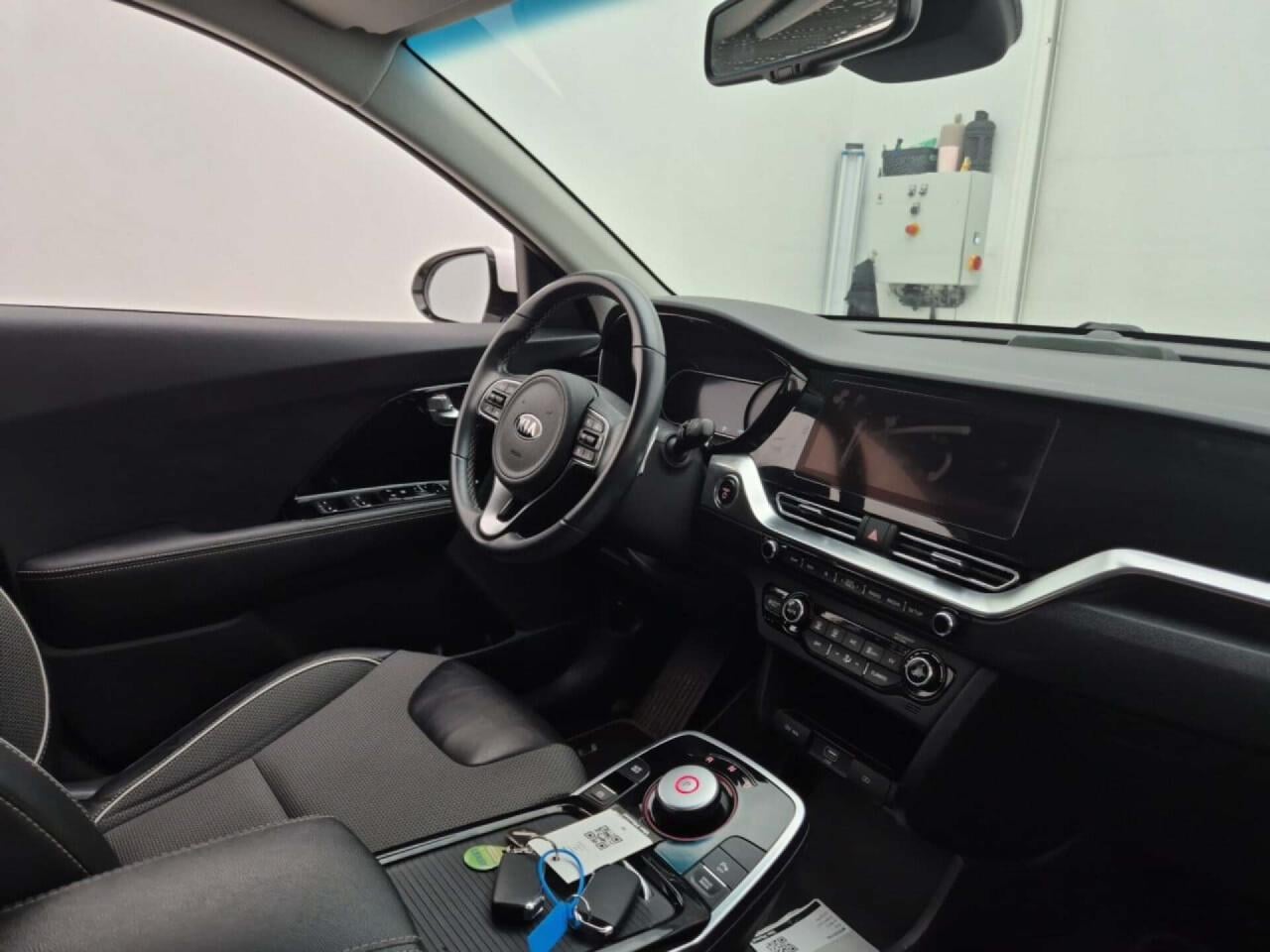 KIA e-Niro DynamicLine 64 kWh photo