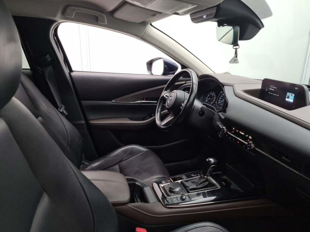 Mazda CX-30 2.0 eSA-X Luxury AUT. photo