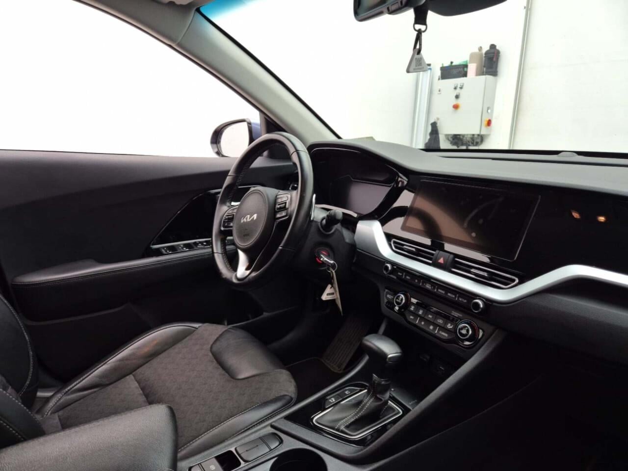 KIA Niro 1.6 GDi H. Dynamicine AUT. photo