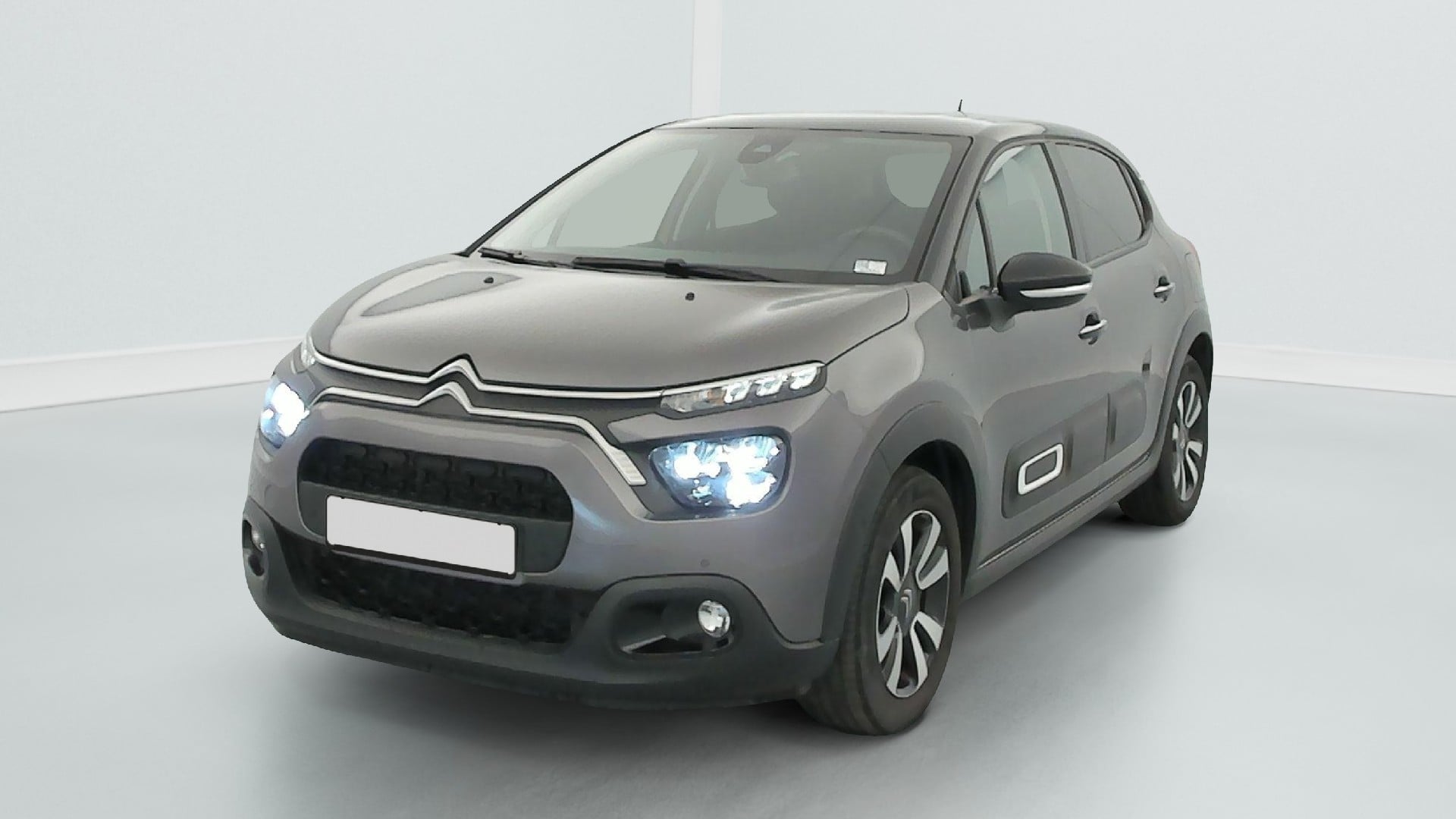 Citroen C3 Shine PureTech 110 S&S BVM6 photo