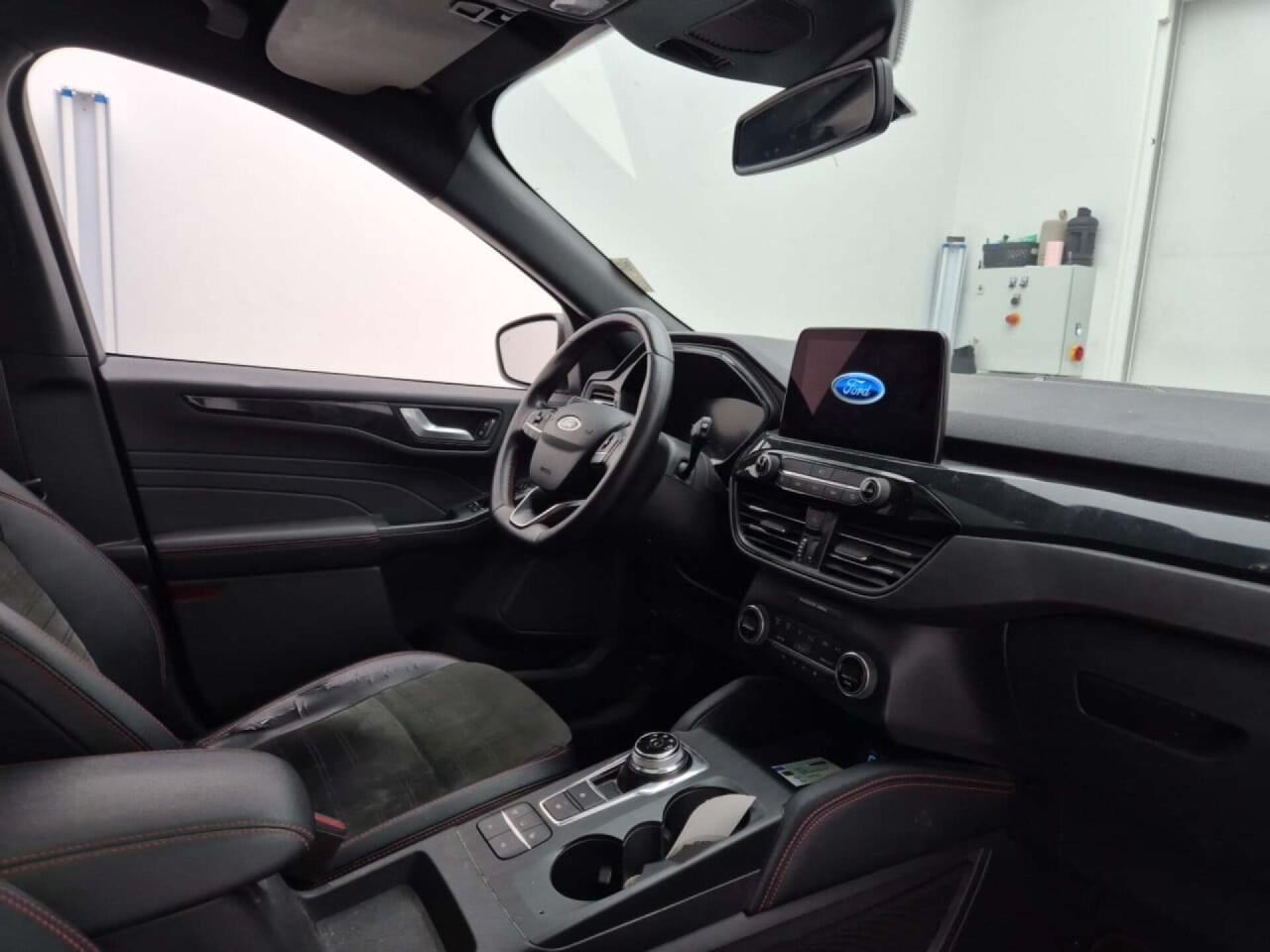 FORD KUGA 2.5 PHEV ST-Line X photo