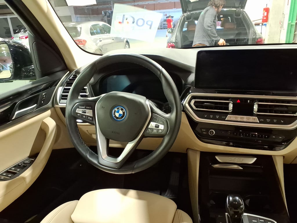 BMW X3 2.0 XDRIVE30E (120KW) AUTO photo
