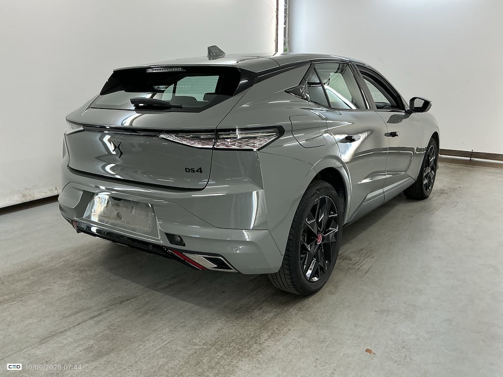 DS AUTOMOBILES DS 4 1.2 PURETECH 130 PERFORMANCE LINE AUTO photo