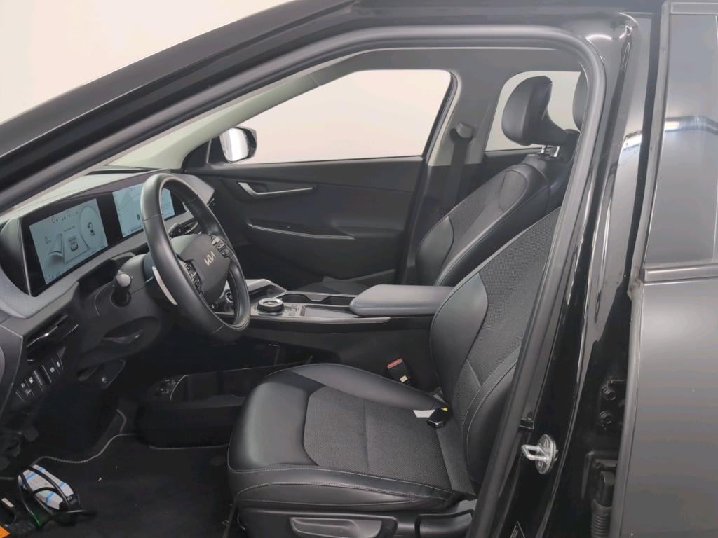 KIA EV6 BEV 77KWH AIR AUTO RWD photo