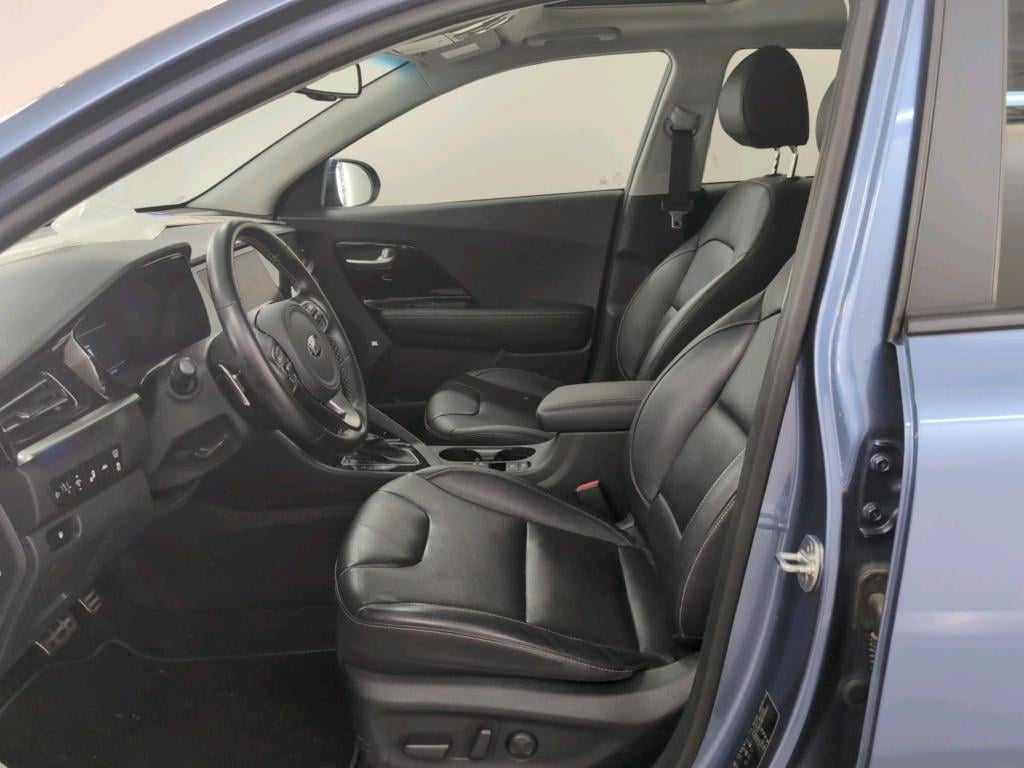 KIA NIRO 1.6 GDI HYBRID SENSE photo