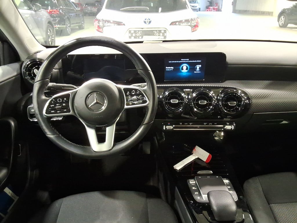 MERCEDES-BENZ A-Klasse 2.0 A 180 D BUSINESS SOLUTION ESSENTIAL photo
