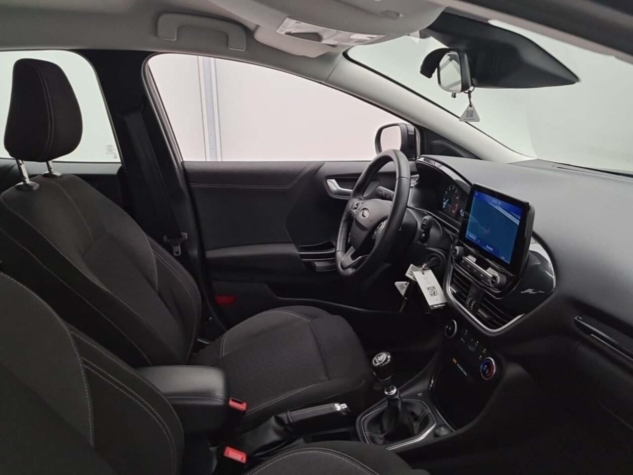 FORD PUMA 1.0 EB Hyb. Titanium photo