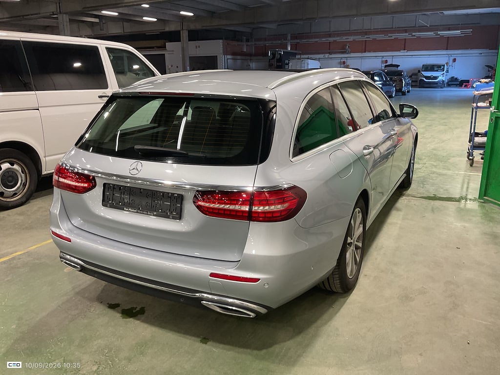 MERCEDES-BENZ E-CLASS BREAK 1.6 E 200 D BUSINESS SOLUTION AUTO photo