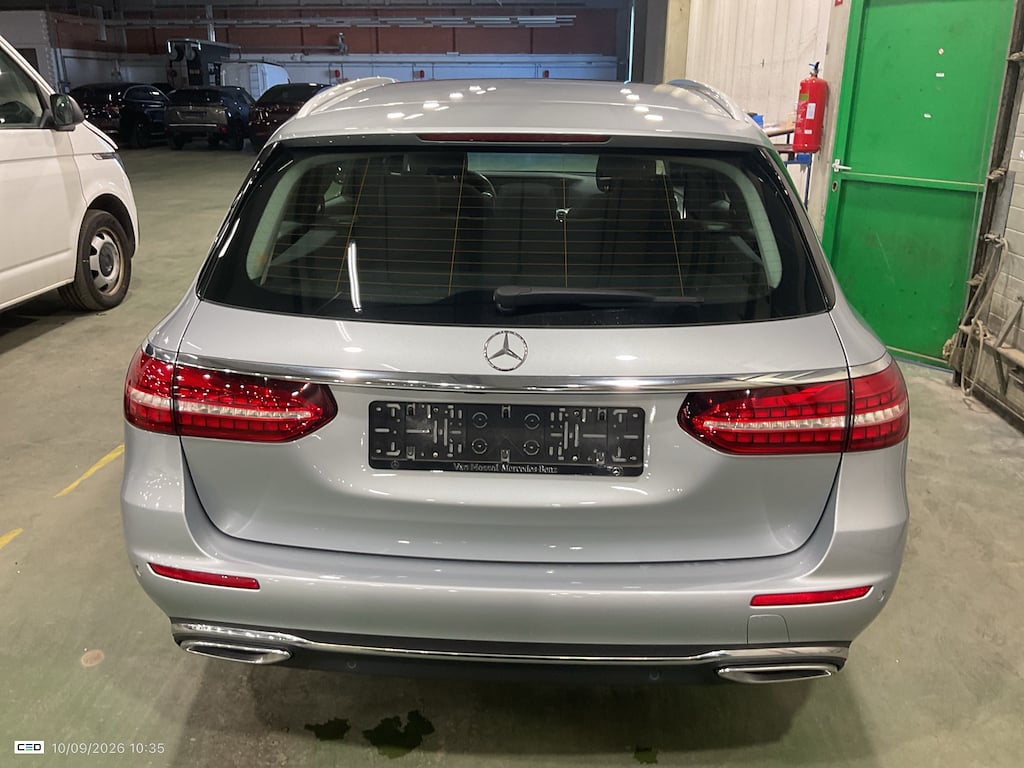 MERCEDES-BENZ E-CLASS BREAK 1.6 E 200 D BUSINESS SOLUTION AUTO photo
