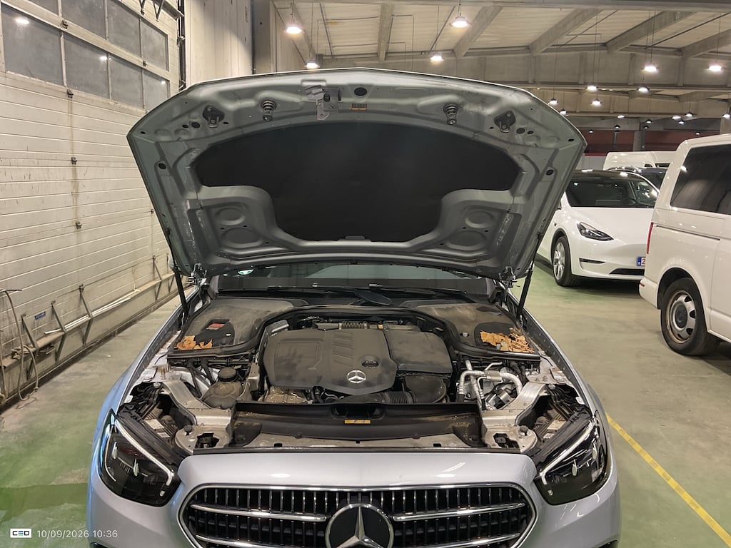 MERCEDES-BENZ E-CLASS BREAK 1.6 E 200 D BUSINESS SOLUTION AUTO photo