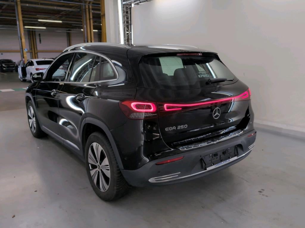 MERCEDES-BENZ EQA BEV 67KWH EQA 250 BUSINESS LINE photo