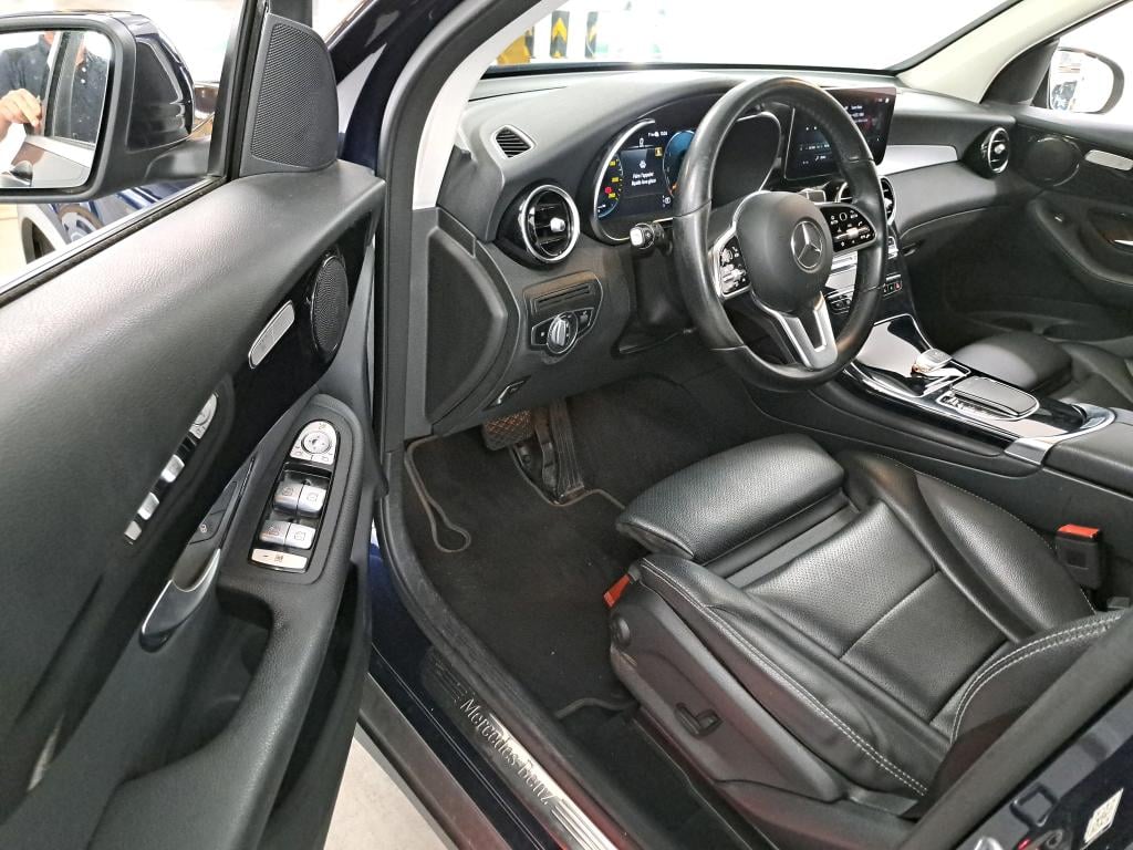 MERCEDES-BENZ GLC 2.0 GLC 300 DE 4MATIC 4WD BUS SOL AUTO photo
