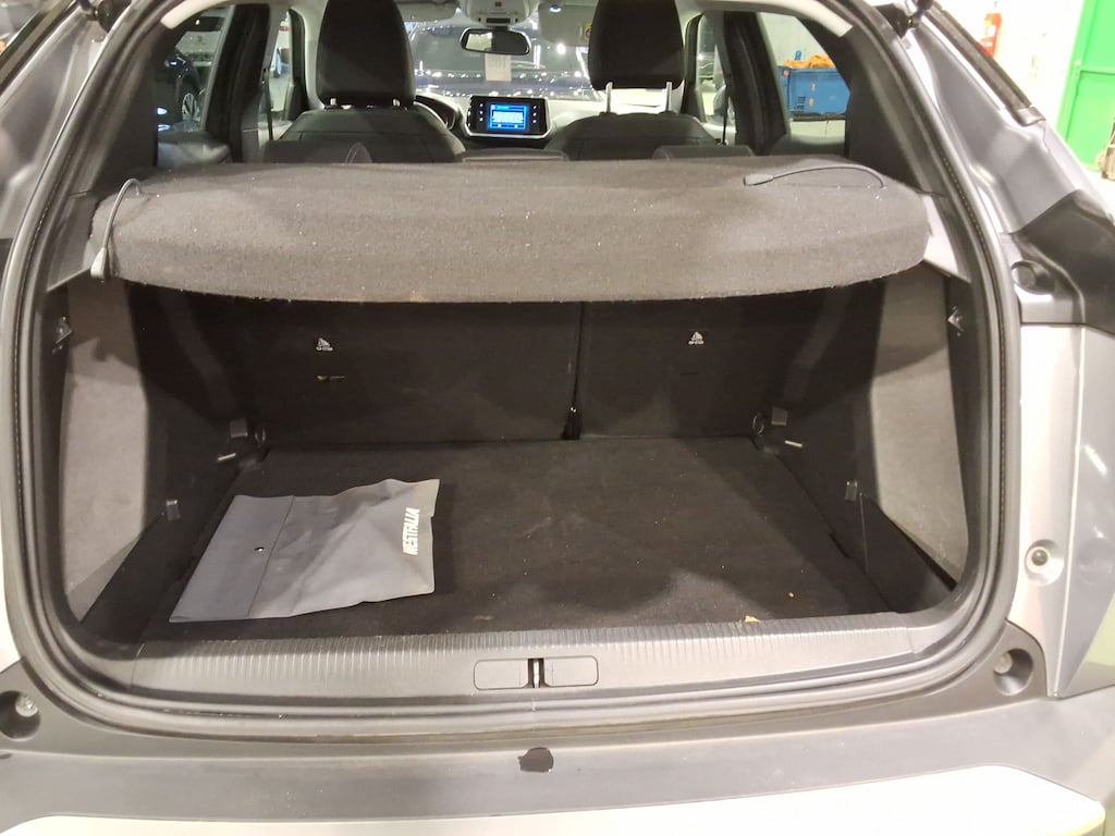 PEUGEOT 2008 1.2 PURETECH 74KW S-S ALLURE photo