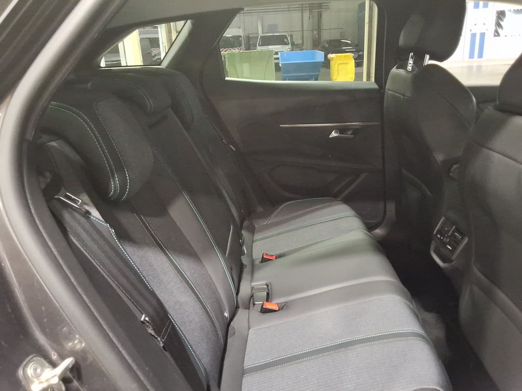 PEUGEOT 3008 1.5 BLUEHDI 96KW S&amp;S ALLURE photo