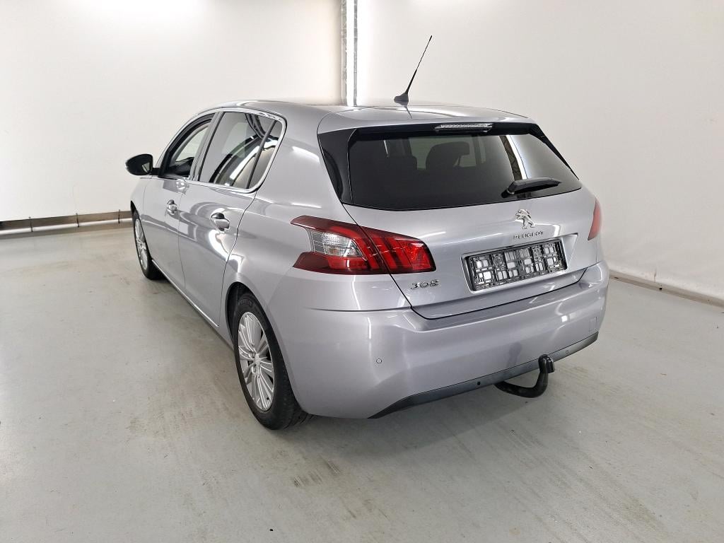 PEUGEOT 308 1.2 PURETECH 96KW S-S AUTO ALLURE PACK photo