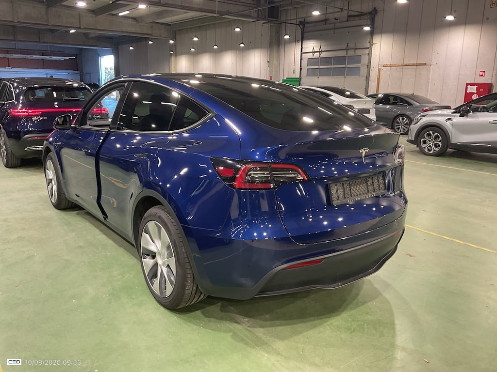 TESLA MODEL Y BEV LONG RANGE AUTO 4WD photo
