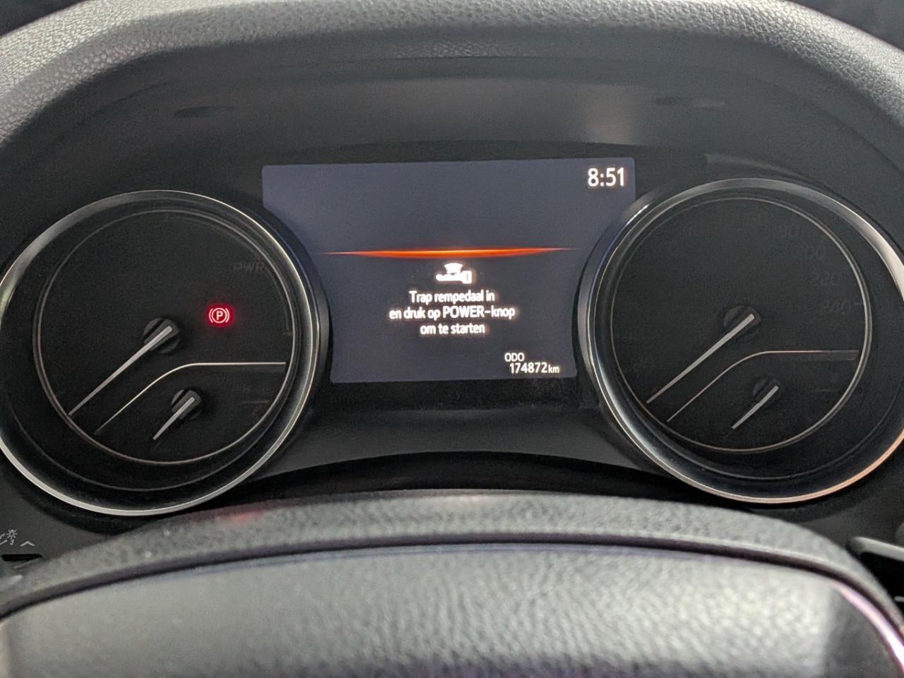 TOYOTA CAMRY 2.5 Hybrid Bns Plus photo