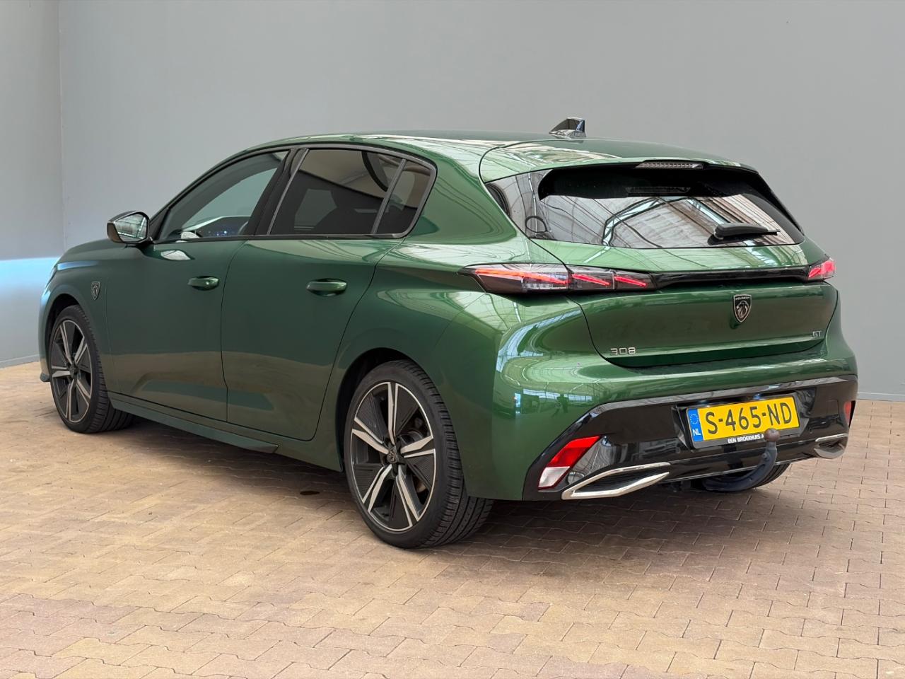 PEUGEOT 308 1.2 PureTech GT photo