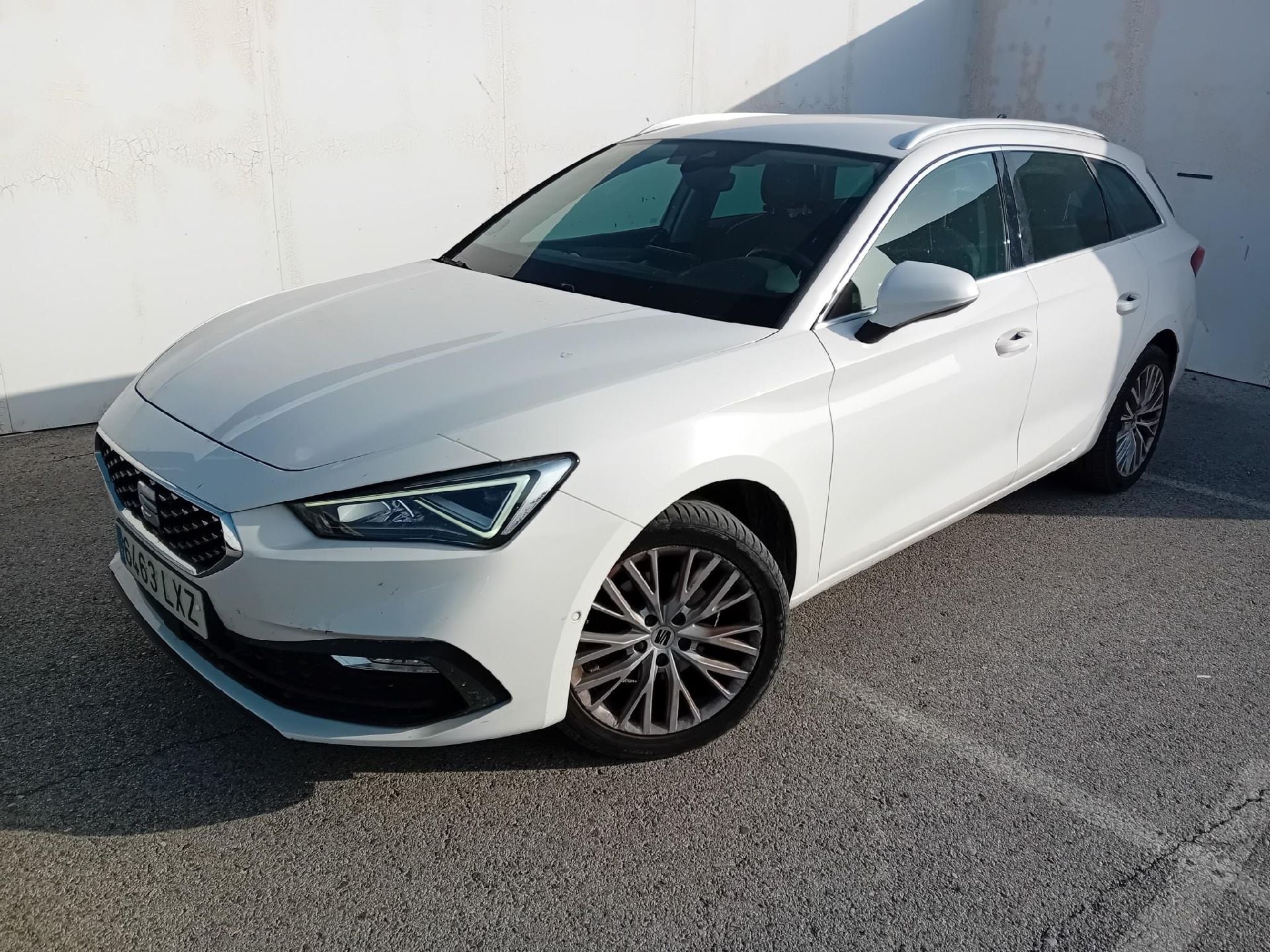 SEAT Nuevo León / 2020 / 5P / familiar SP 1.5 eTSI 110kW DSG S&S Xcellence Go L