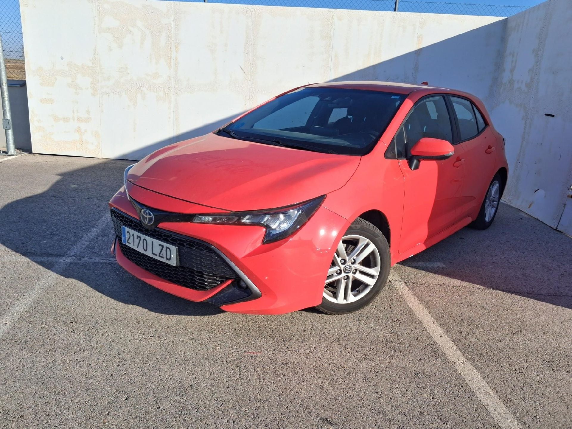 TOYOTA Corolla 1.8 125H ACTIVE TECH E-CVT