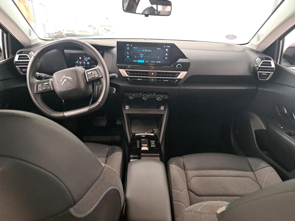 C4 X Plus 1.2 PureTech 130CV BVA8 6E photo