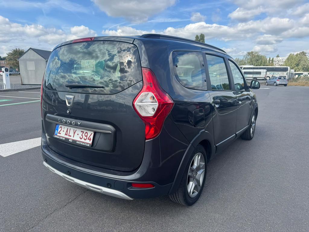 DACIA Lodgy Stepway Lodgy Stepway 1.3 TCe 7pl. (EU6d) photo