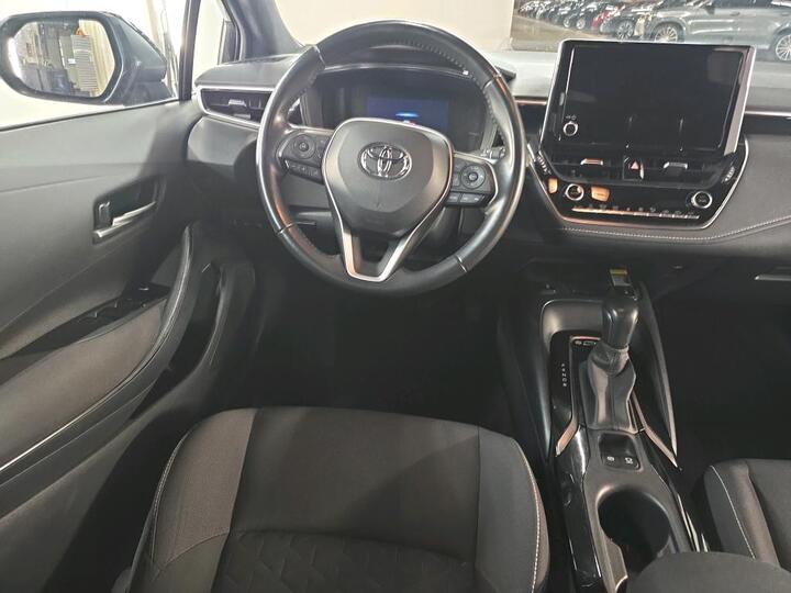 Toyota Corolla Corolla 1.8 Hybrid Dynamic e-CVT (Active Hybrid) 90kW/122pk  5D/P Auto-V photo
