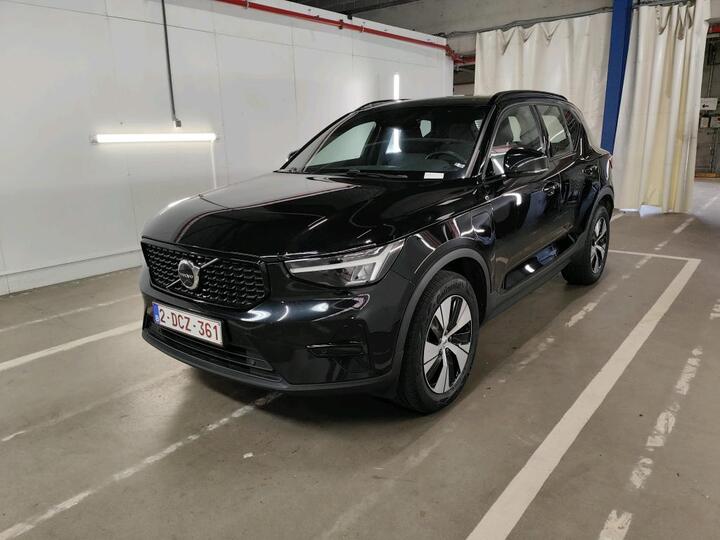 Volvo XC40 XC40 T4 PHEV Plus Dark Design Aut. (PHEV) 155kW/211pk  5D/P Auto-7 (4 seizoenen Banden) - CO2 indicatief