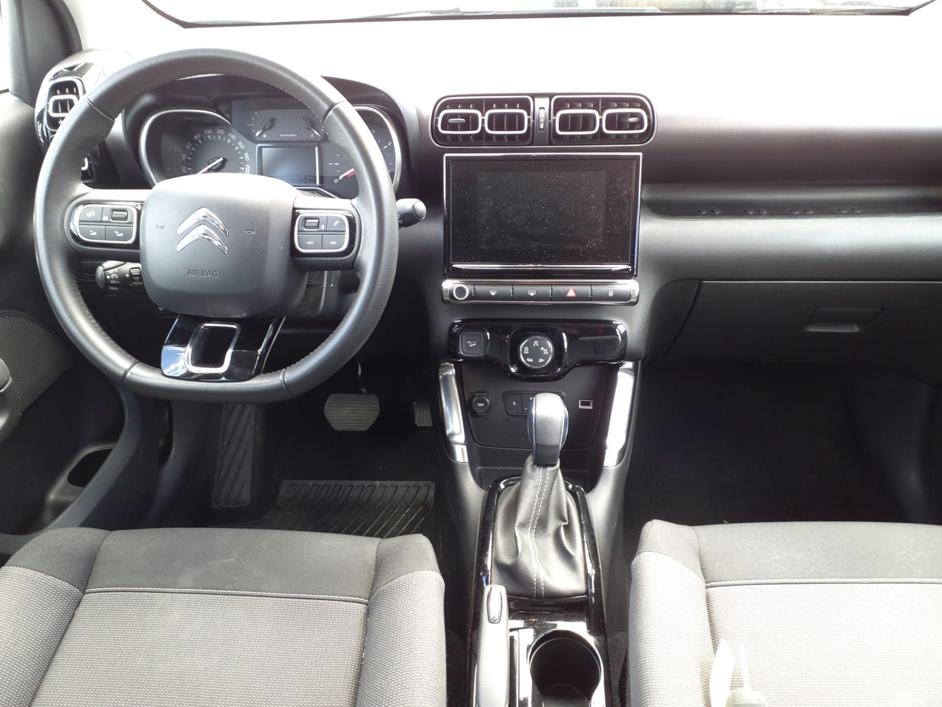CITROËN C3 CITROËN C3 Aircross 1.2 PureTech 130 PLUS EAT photo