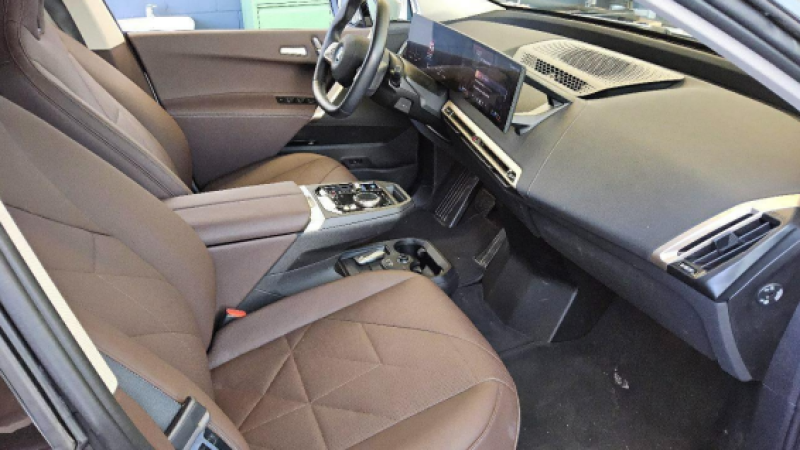 BMW iX xDrive50  photo