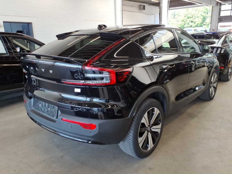 Volvo C40 photo