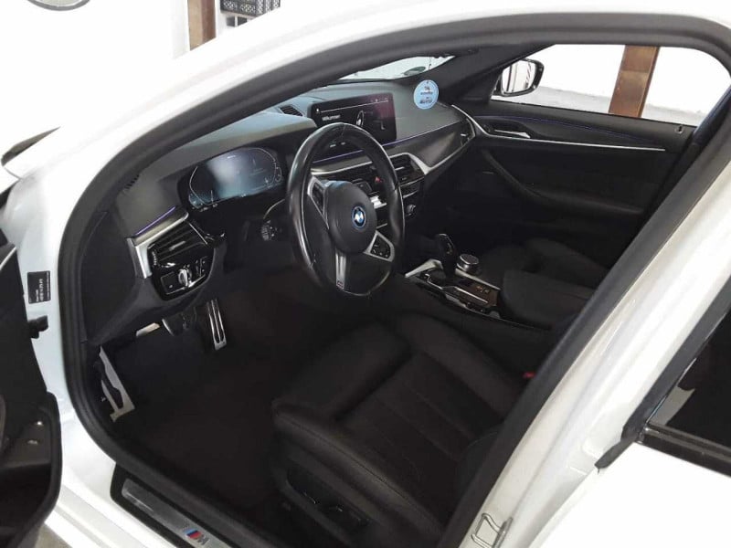 BMW 5 Limousine  photo