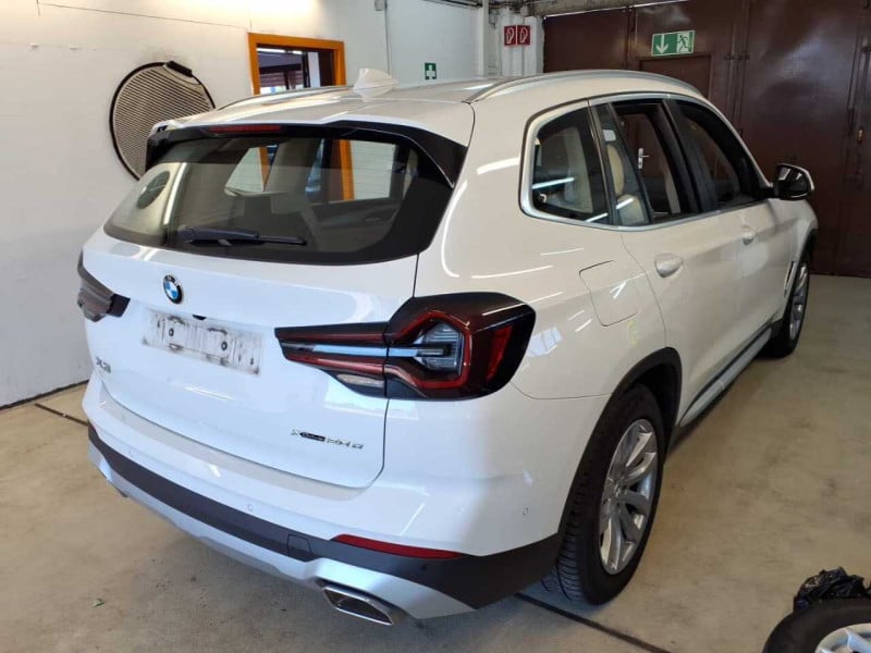 BMW X3  photo