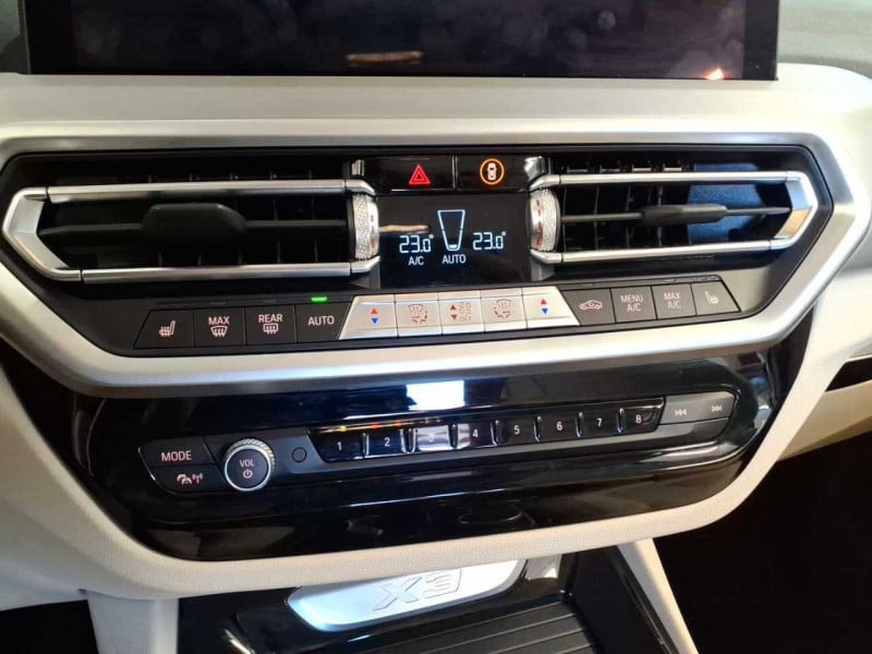 BMW X3  photo