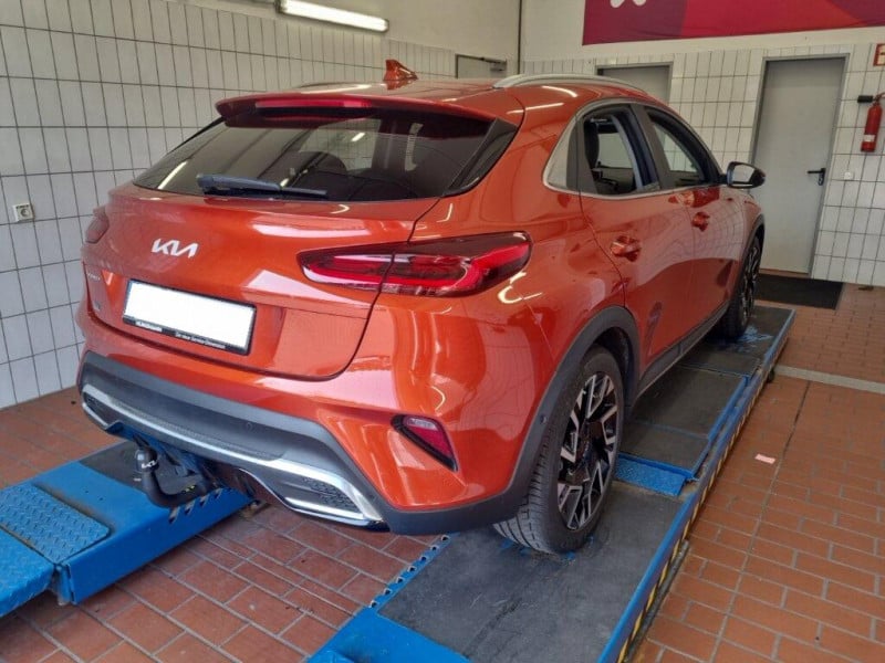 Kia XCeed photo