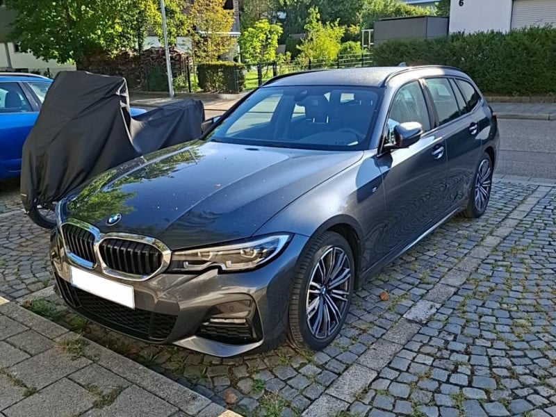 BMW 318d 