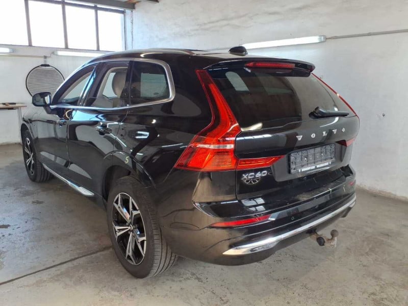 Volvo XC60 photo