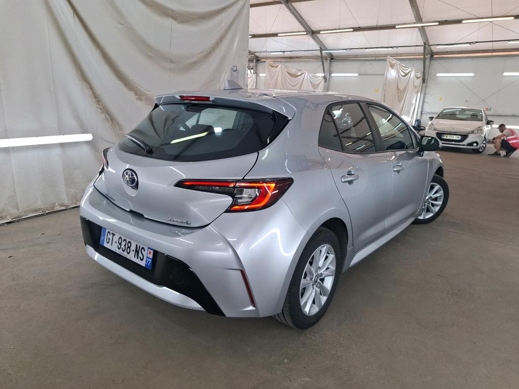 TOYOTA Corolla / 2022 / 5P / Berline Hybride 140h Dynamic photo
