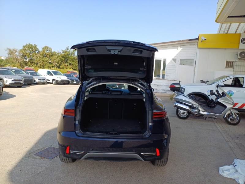 JAGUAR E-PACE / 2017 / 5P / SUV 2.0D D163 SE AUTO 4WD photo